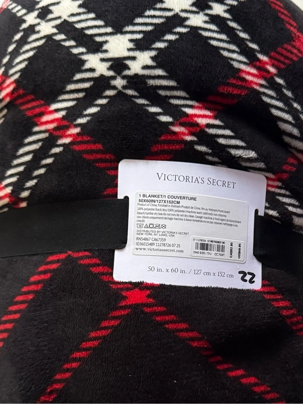 Victoria's Secret Cozy Plush Blanket - Black & Red Plaid
